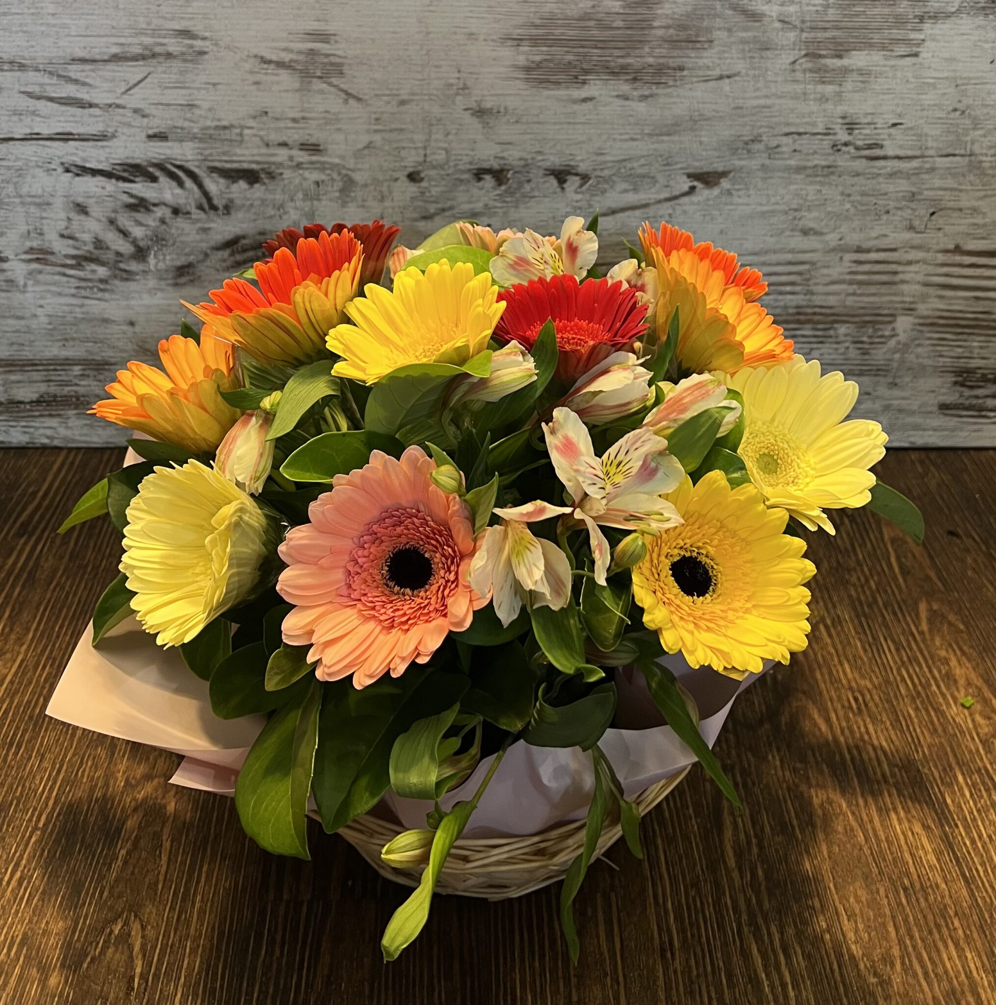 Gerbera Gift Basket Westridge Florist Toowoomba